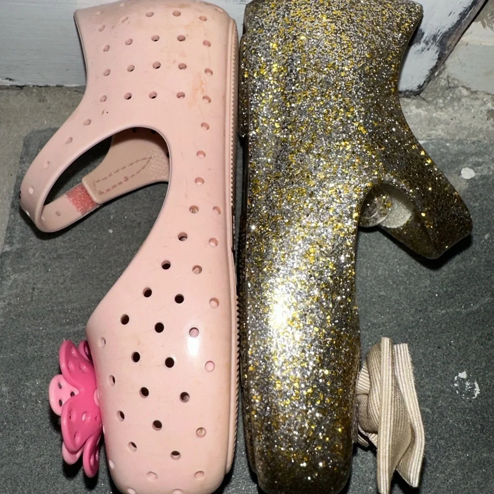 Mini Melissa Glittery Gold Kids Shoes with Bow size 8